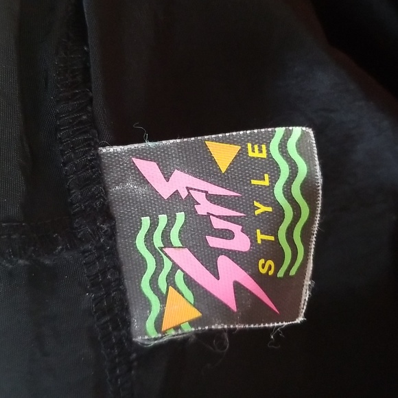 Vintage Surf Style Iridescent wind suit - Picture 5 of 6